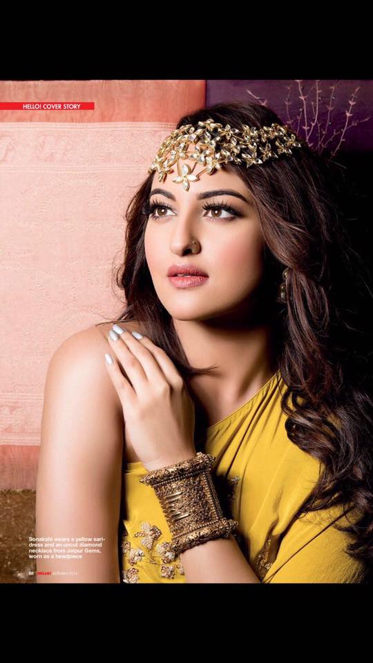 Sonakshi Sinha, hot, sexy, porn, topless, pics, pictures, latest, cleavage, boobs, breast, bikini, 