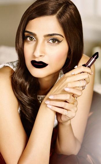 Sonakshi Sinha, Aishwarya Rai Bachchan, Sonam Kapoor, purple lips, black lips, lipstick, shoot, photographs, pictures, pics, hottest, sexy, bikini, Dabboo Ratnani