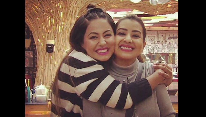 700px x 400px - Hina Khan and Shilpa Shinde are feuding on 'adult' video